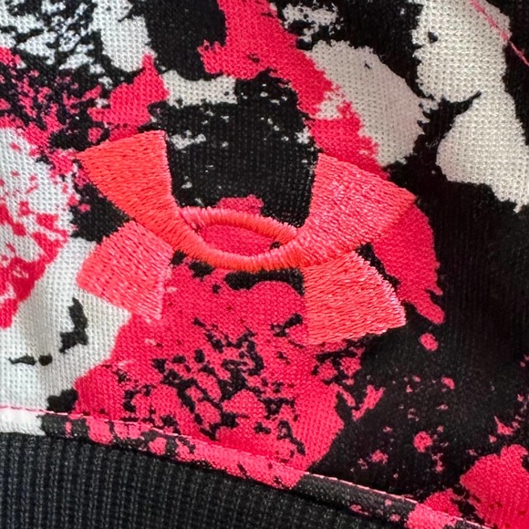 NWOT, Under Armour, Women’s Sz Large Hooded Semi-Fitted Jacket, Sz Large - Picture 7 of 16